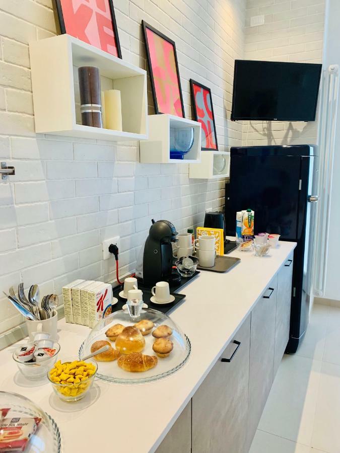 Tuile 34 Bed & Breakfast Лече Екстериор снимка